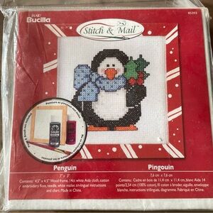Plaid Bucilla Cross Stitch & Mail Kit Holiday Christmas Penguin‎ #85393